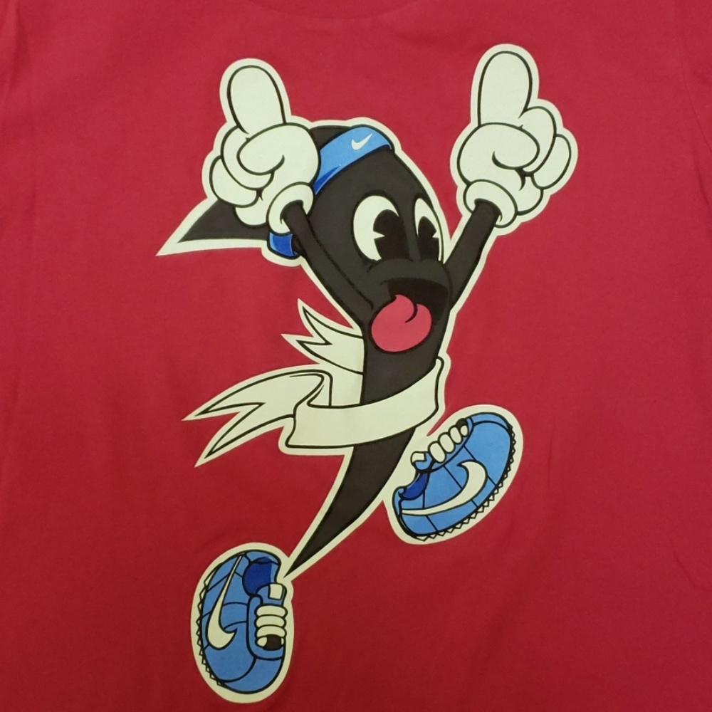 Nike Running T-Shirt Women's Size Medium Slim Fit Pink Short-sleeved - Picture 2 of 3